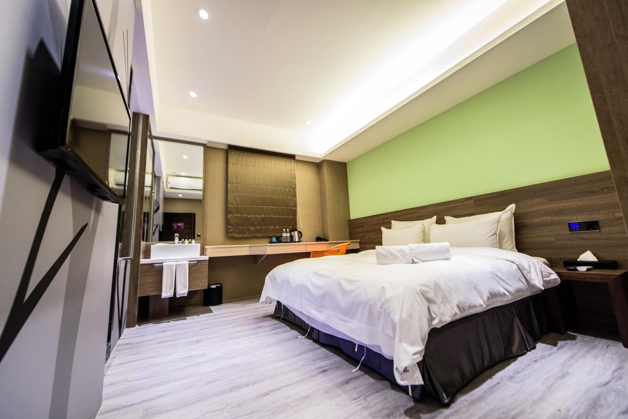 Six Fukun Hotel Цзяоси Экстерьер фото