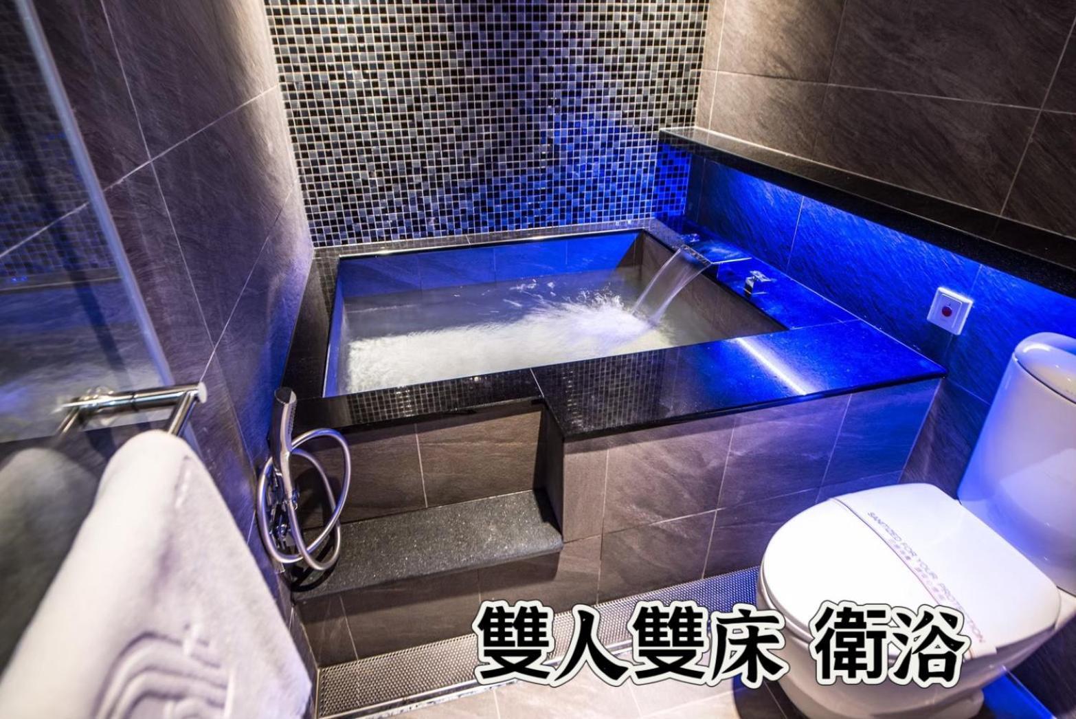 Six Fukun Hotel Цзяоси Экстерьер фото