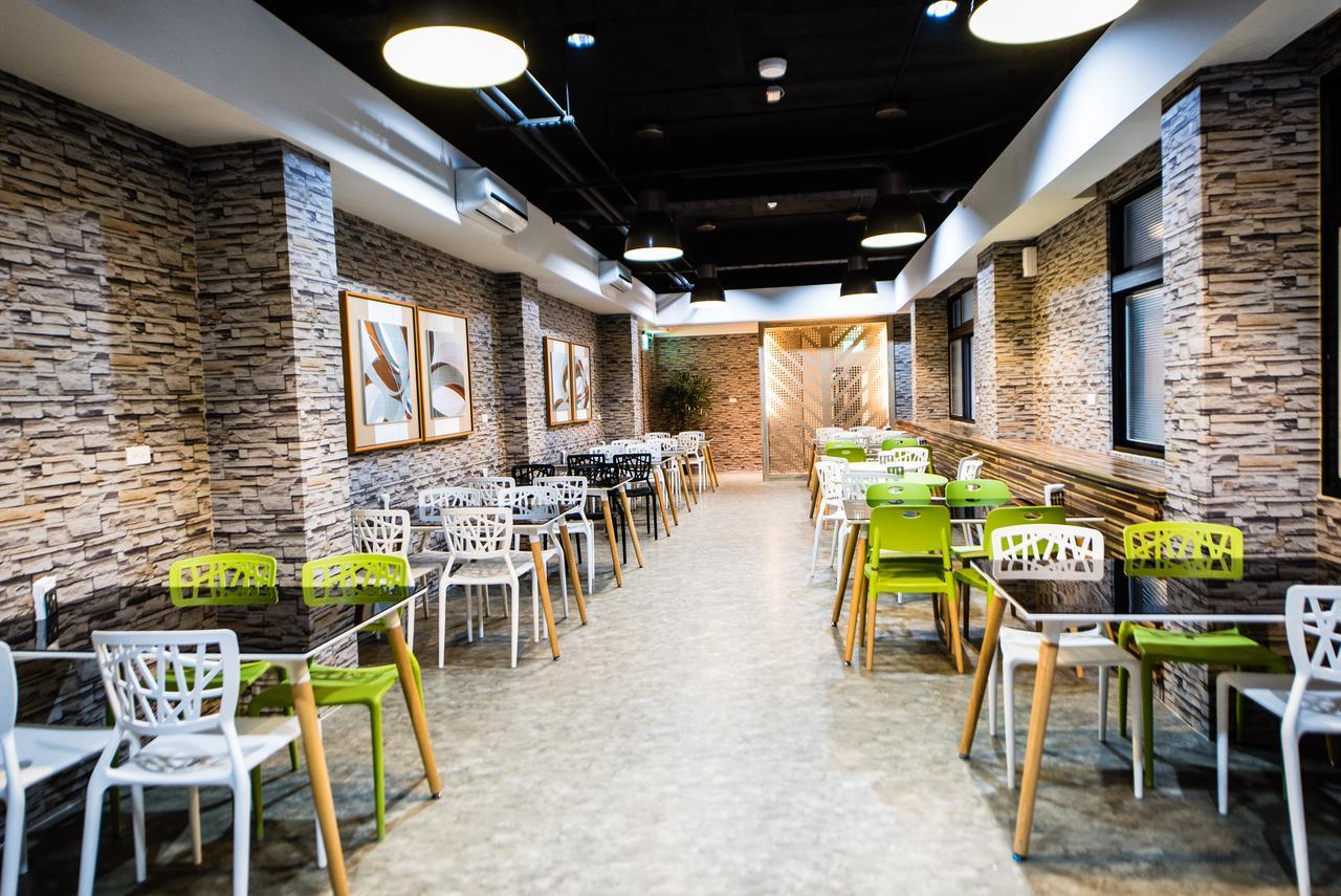 Six Fukun Hotel Цзяоси Экстерьер фото