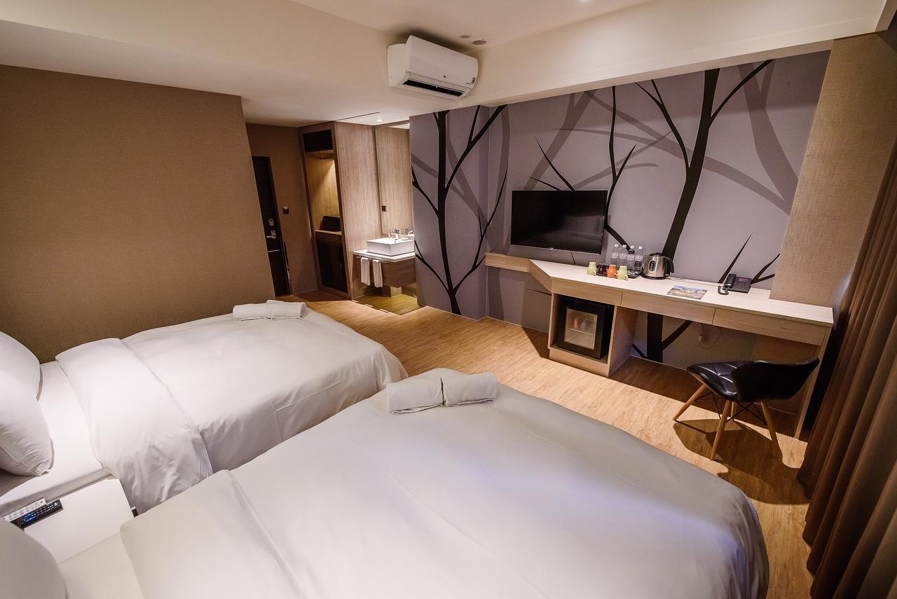 Six Fukun Hotel Цзяоси Экстерьер фото